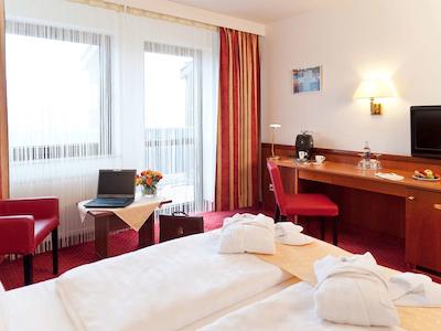 مرکور باد دورخیم ان دن اسالینن