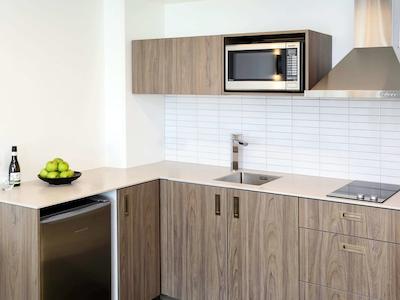 نوتل نو پلیمود هبسُن