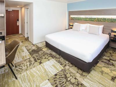 نوتل نو پلیمود هبسُن