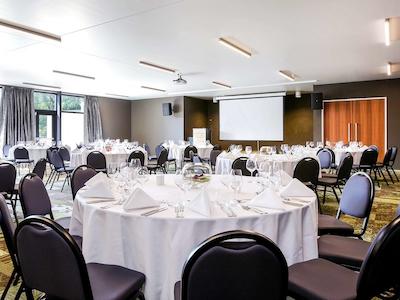 نوتل نو پلیمود هبسُن