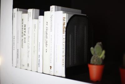 بلو مانکی هاب اند هتل