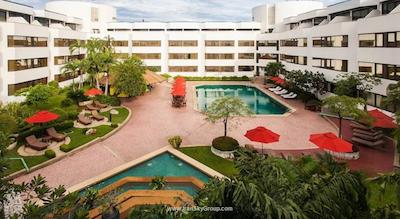 آماری دون موانگ ایرپورت