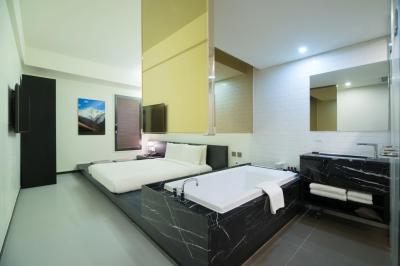 سُتتسو هتل د اسپلیسیر اسئوول میئونگ-دنگ