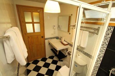 ات رزیدنس سووارنابومی