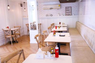 ات رزیدنس سووارنابومی