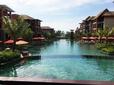 مای هلید بای مای خاو لاک