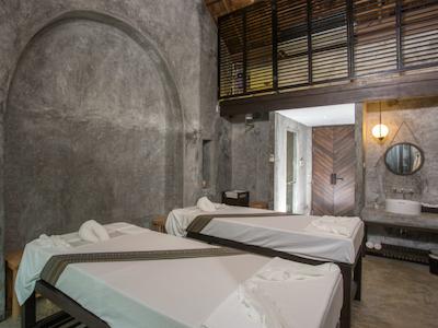 مای هلید بای مای خاو لاک