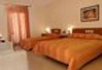 ناکسز ریزرت بیچ هتل