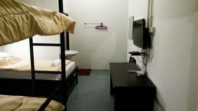 گوتوم هاستل اند رستورانت