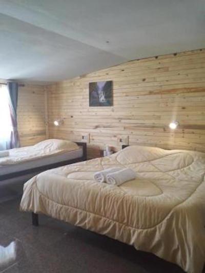 گوتوم هاستل اند رستورانت