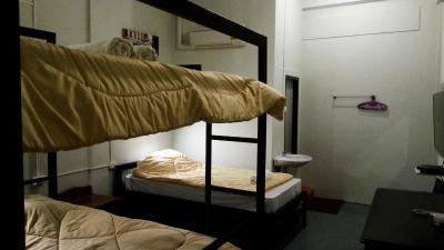 گوتوم هاستل اند رستورانت