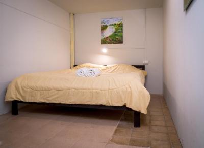 گوتوم هاستل اند رستورانت