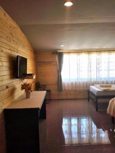 گوتوم هاستل اند رستورانت