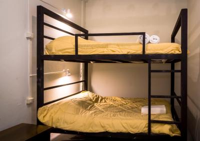 گوتوم هاستل اند رستورانت