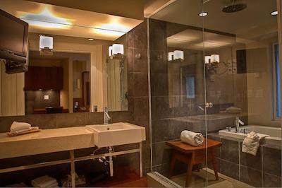 کاست پنتیکتون هتل