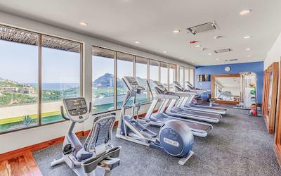 هامپتون این اند سویتز بای هیلتون لز کابز