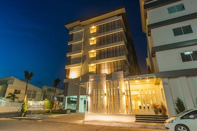 راتانا اپارت-هتل ات راسادا