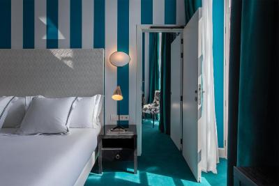 روم مات والریا