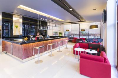 ایبیز بانگکک سوخومویت 4 هتل