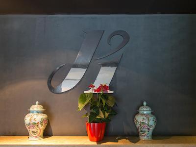 جینجیانگ این بیجینگ کپیتال اینترنشنال ایرپورت