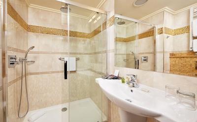 اُکسیدنتال پراها ویلسُن