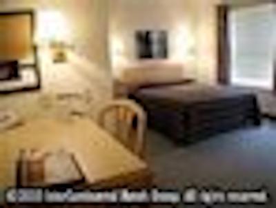 کاندلوود سویتز دالاز-بای د گالریا