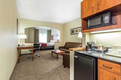 کمفرت سویتز نرد دالاز