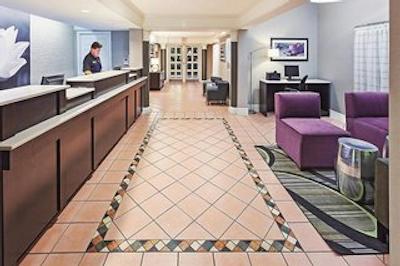 لا کوینتا این دالاز وپتون