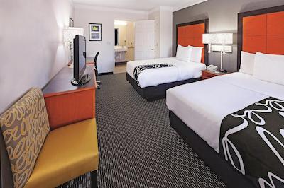 لا کوینتا این دالاز وپتون