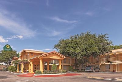 لا کوینتا این دالاز وپتون