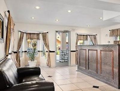 دز این مارکت سنتر دالاز