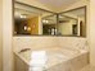 سوپر 8 دالاز