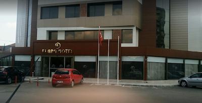 الارا اوتل ماوی شهیر