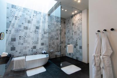 ال زراه بیچ ریزوت