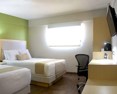 اسلیپ این مازاتلن