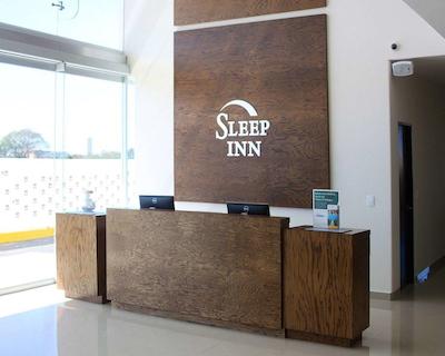 اسلیپ این مازاتلن