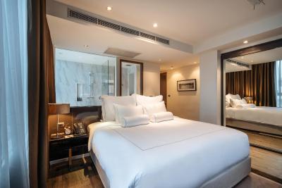 آکیرا تونگلور بانکوک