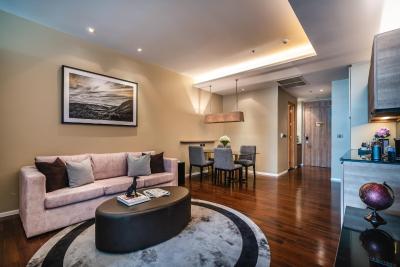 آکیرا تونگلور بانکوک