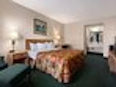 هوارد جهنسُن این فرت میرز