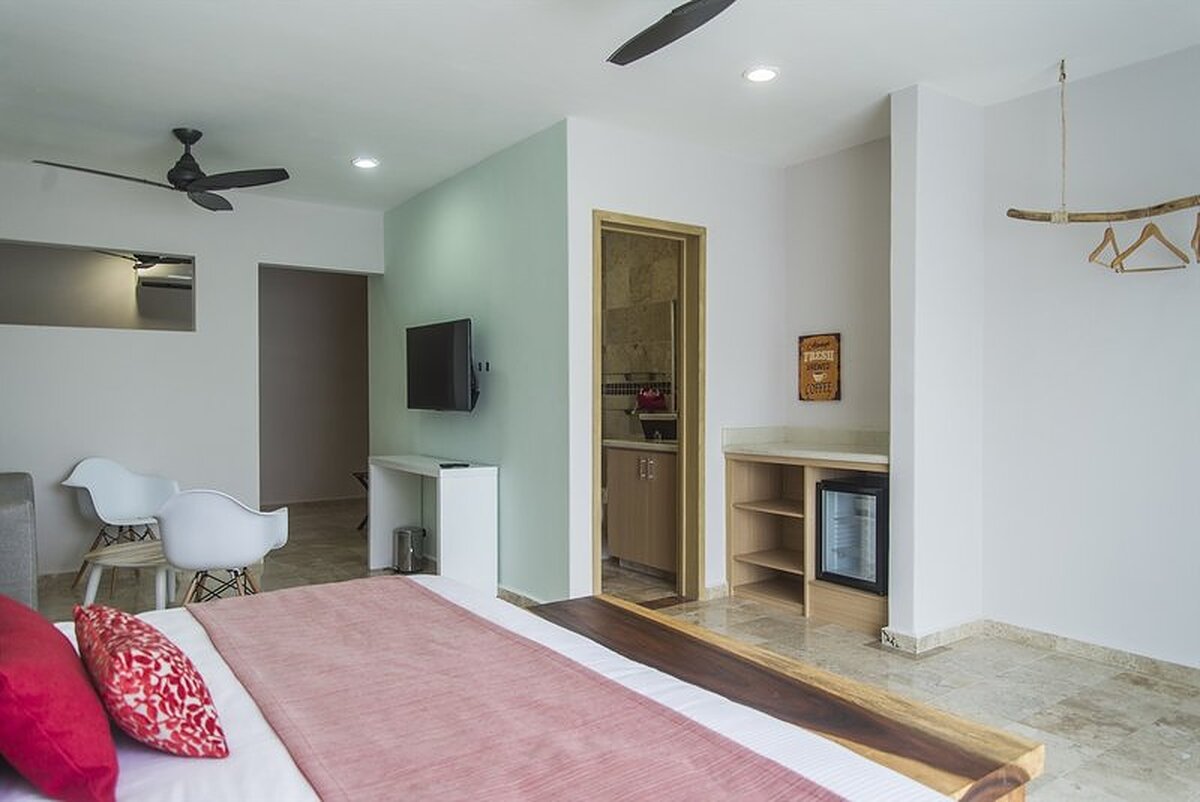 Koox Downtown Family Boutique Hotel