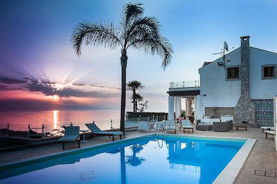 ویلا زاگارا گاردن