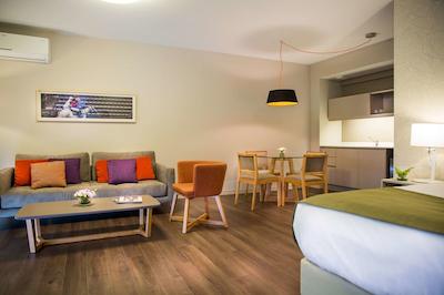 دازلر پلو هتل