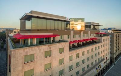 نه کالکشن گوادالاجارا سنترو هیستریکو