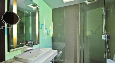 گالریا سوخومویت 10 بانکوک بای کامپس هاسپیتالیتی