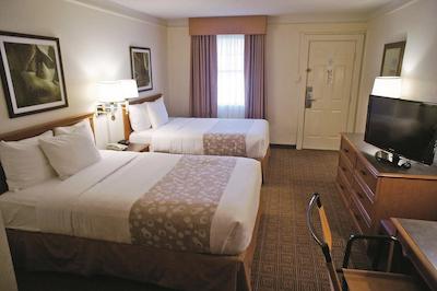 لا کوینتا این دنور چری کریک