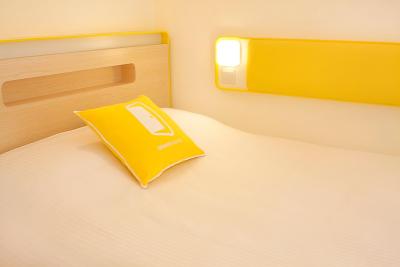 بلومرومز @ نیو دهلی ریل وی استیشن