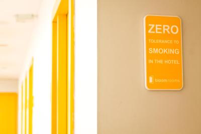 بلومرومز @ نیو دهلی ریل وی استیشن