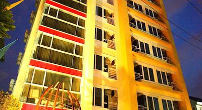 د سانرنو سرویسد اپارتمنت