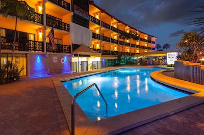 ریال بیچ پالاس هتل