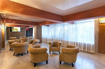 ریال بیچ پالاس هتل